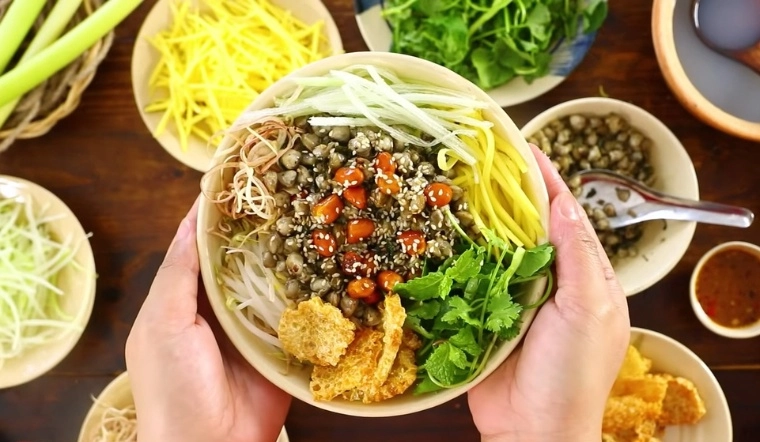 Thưởng thức Đặc sản Hội An khi đến Bãi Ông