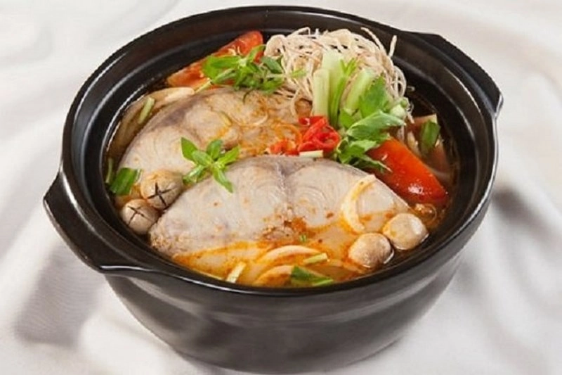 Ấm lòng với tô canh chua cá bớp chua dịu ngọt thanh vị quê