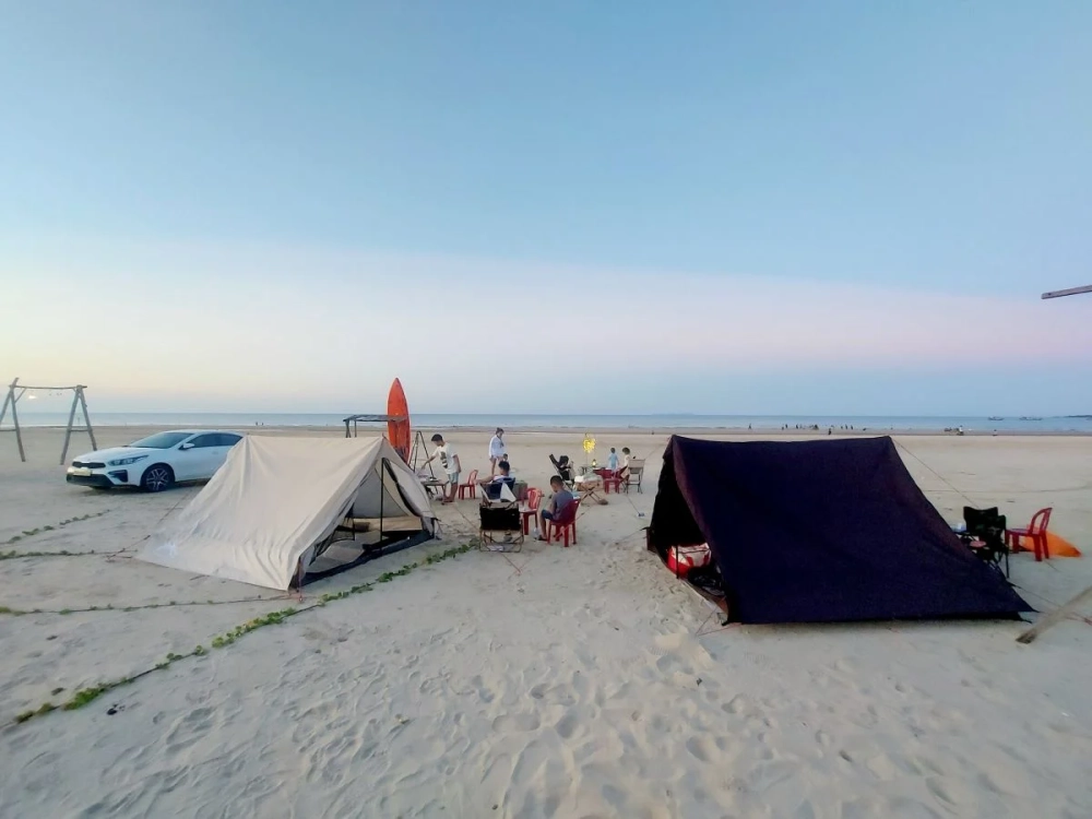 Gợi ý thú vị cho hoạt động cắm trại qua đêm bên biển