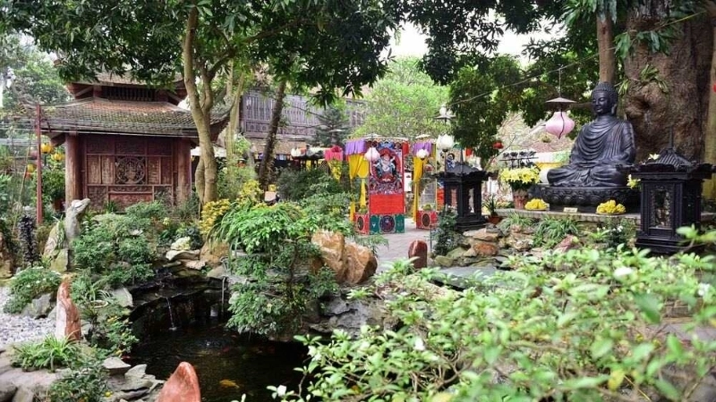 Kinh nghiệm đi chùa Vạn Niên bạn nên biết