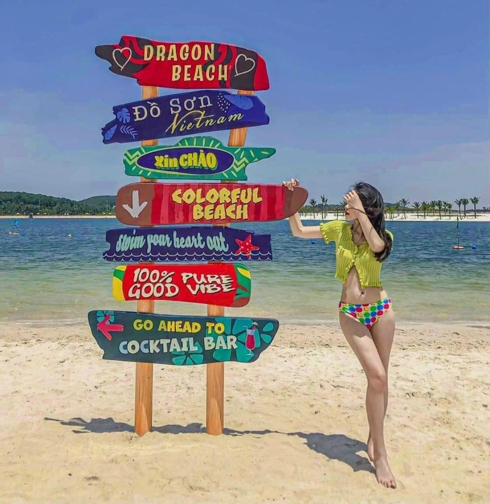 Đừng quên chụp cảnh ngắm thành phố từ xa