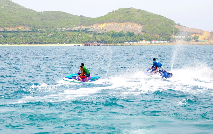 Khám phá ngay các trò chơi dưới nước cực hấp dẫn