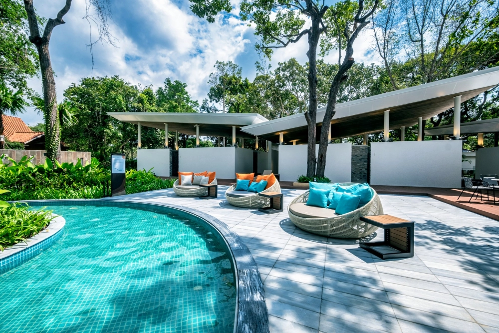 Thư giãn với ngâm mình tại suối khoáng nóng Bình Châu