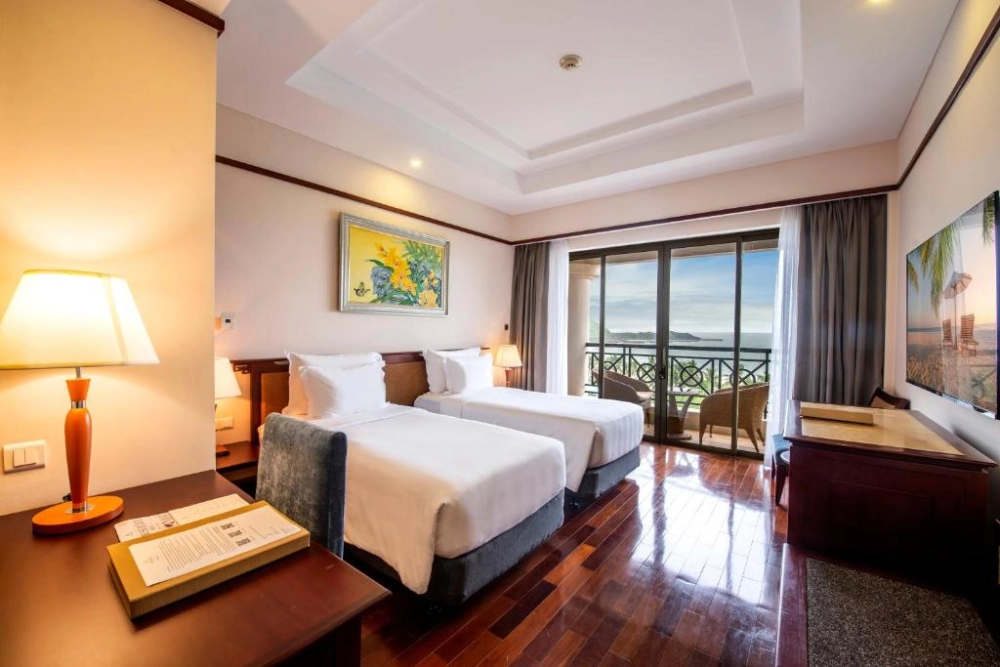 Chọn nơi nghỉ chân ở đâu khi đến Hòn Lớn