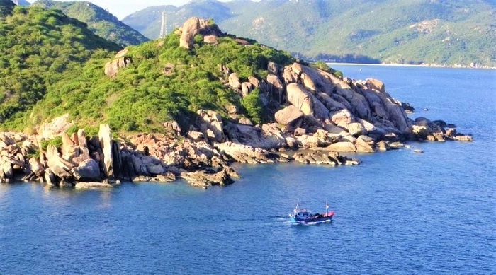 Khám phá Hòn Sam Hòn Ngoại bình yên đẹp mắt