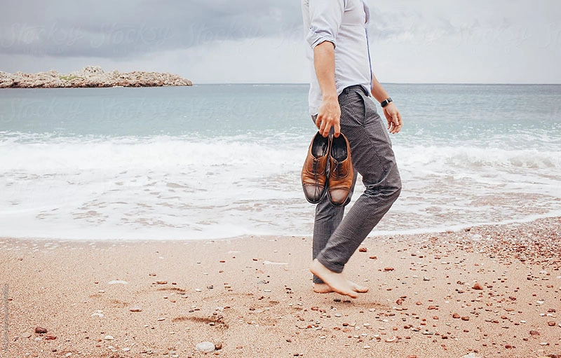 Thử dạo bộ dưới hàng phi lao và chụp ảnh sống ảo tại Kỳ Ninh