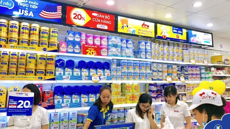 Mua sữa tại các siêu thị lớn hoặc đại lý uy tín để tránh mua phải sữa giả là loại nào