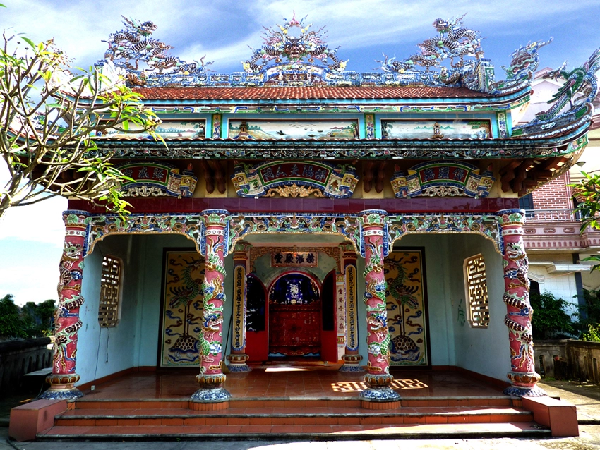 Khám phá tâm linh qua ghé thăm miếu thờ Thai Dương Phu Nhân