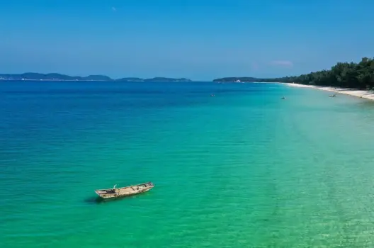 Đảo Ba Mùn - Viên ngọc hoang sơ giữa lòng Bái Tử Long