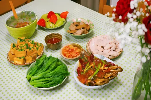3 mẹo giúp bạn thường xuyên nấu ăn tại nhà hơn cực tiện