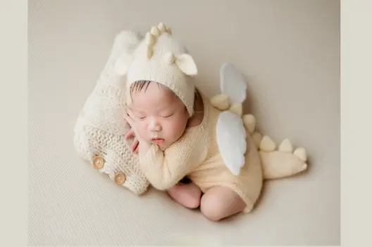 5 mẹo giúp trẻ thoải mái trong buổi chụp ảnh sơ sinh tự nhiên