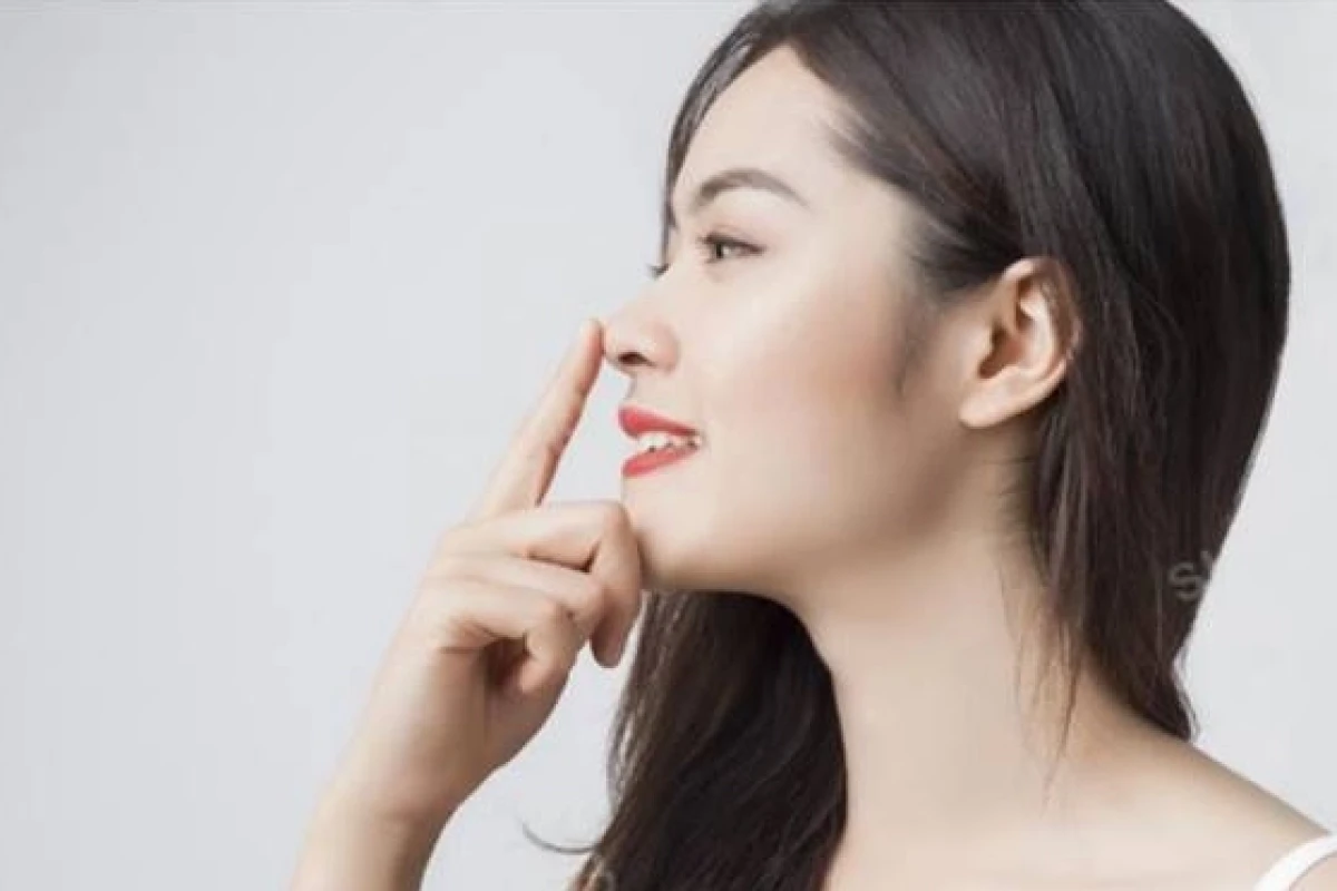 Mũi cao là như thế nào? Đặc điểm và cách sở hữu dáng mũi chuẩn đẹp