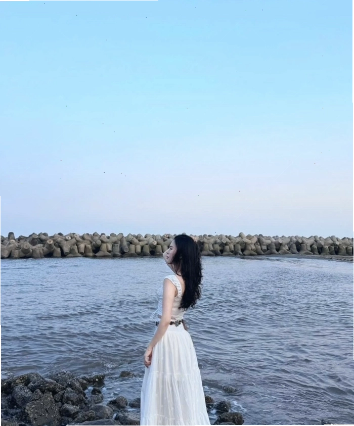Biển Thịnh Long Nam Định có nhiều góc sống ảo cho các nàng thơ
