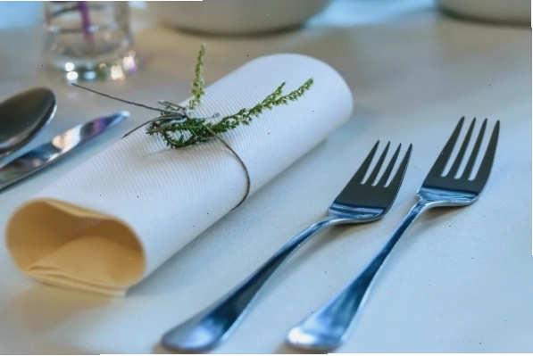 Các loại muỗng ăn khác nhau trong bộ cutlery