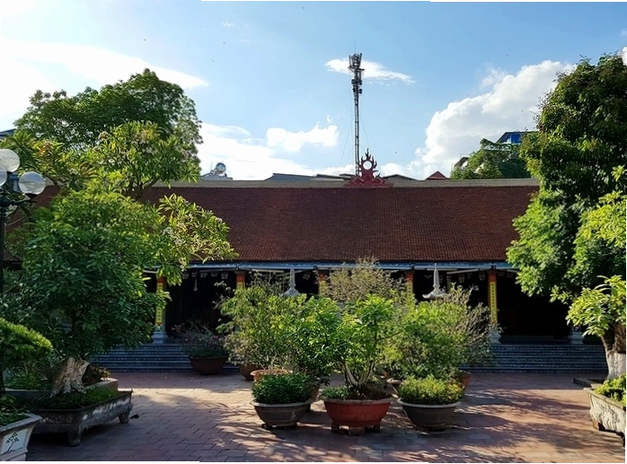 Các pho tượng trong chùa Bộc