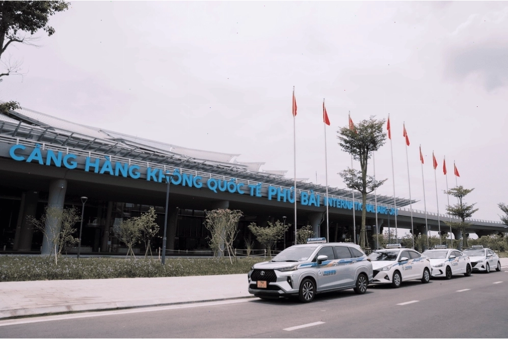 Cảng hàng không Quốc tế Phú Bài - Cửa ngõ vào Huế