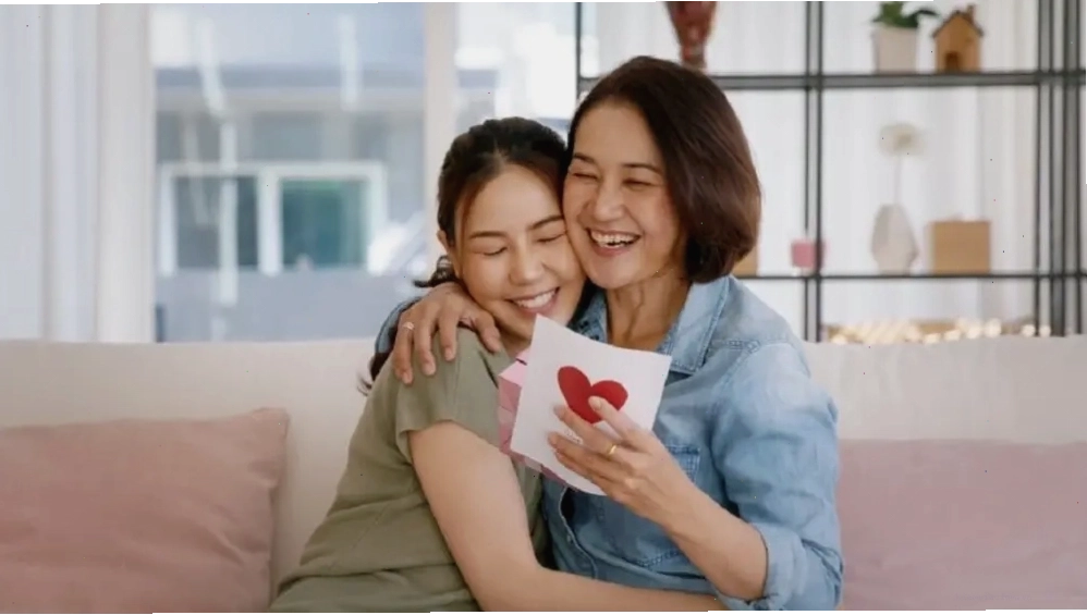 Cặp đôi Song Ngư chia sẻ khoảnh khắc lãng mạn bên nhau