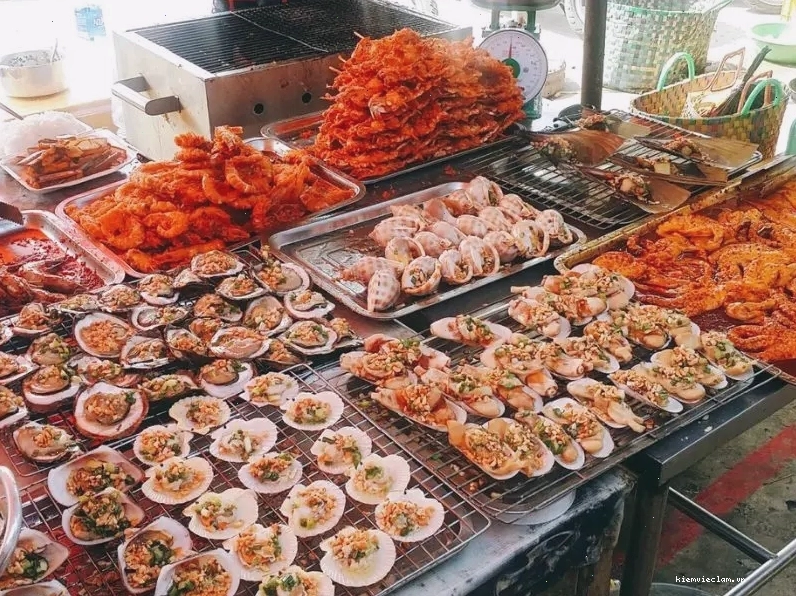 Chợ hải sản Hàng Dương Cần Giờ với đủ loại hải sản tươi sống