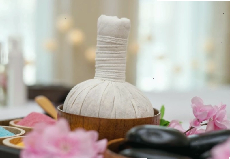Chườm nóng có thể làm mềm khối u