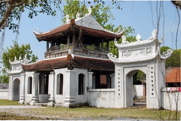 Cổng Tam Quan chùa Đậu Thường Tín vững chãi theo thời gian