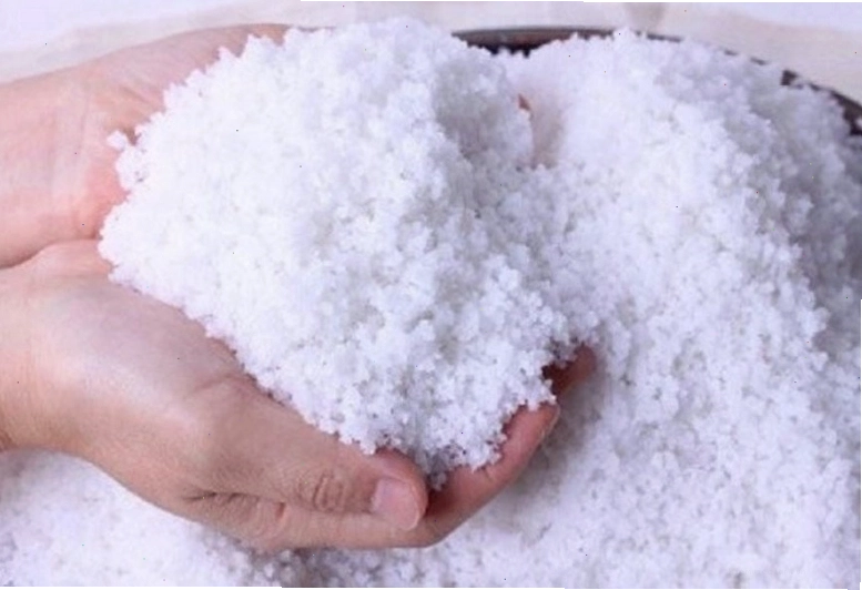Đặt muối ở 3 vị trí này trong nhà sẽ kích hoạt tài lộc, mang tới vận may cho gia đình - 1