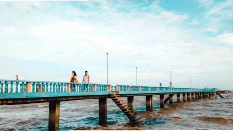 Góc chụp ảnh đẹp tại biển Tân Thành