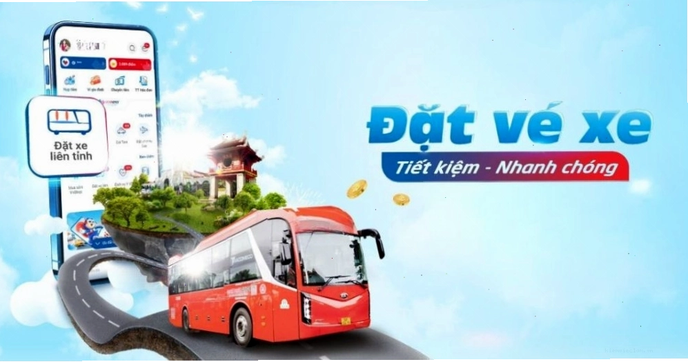 Hành khách đặt vé xe tại bến xe Yên Nghĩa