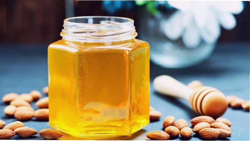 Hành vi ong ra vào tổ cho thấy hoạt động thu thập mật