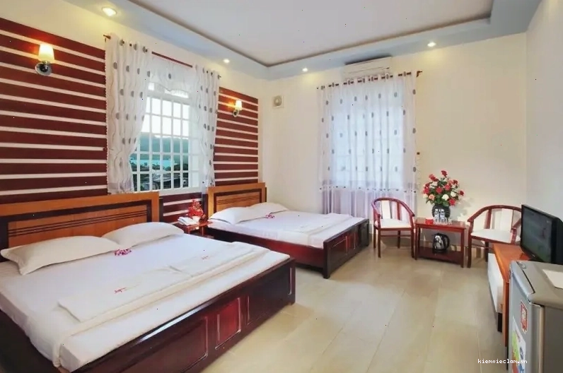 Hoạt động chèo thuyền kayak trên biển Long Hải
