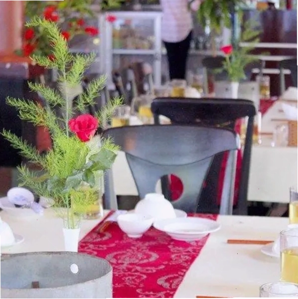 Khu vực nhà hàng Sóng Biển Xanh Resort