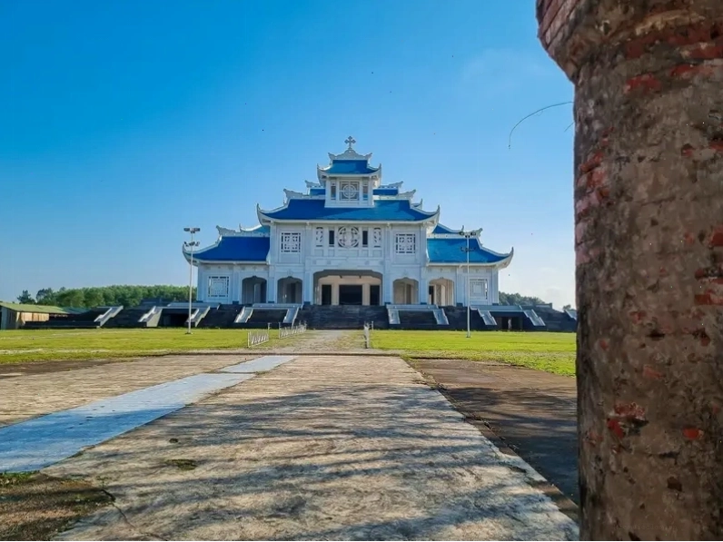 Khu vực trung tâm hành lễ tại Thánh địa La Vang