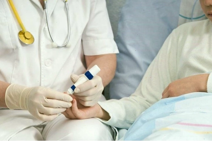 Kiểm tra nồng độ glucose quan trọng đối với những người mắc bệnh tiểu đường