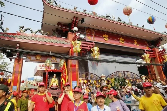 Lễ hội Chùa Bà Thiên Hậu
