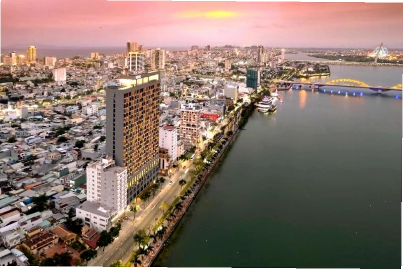 Nhà hàng phục vụ hải sản tươi sống
