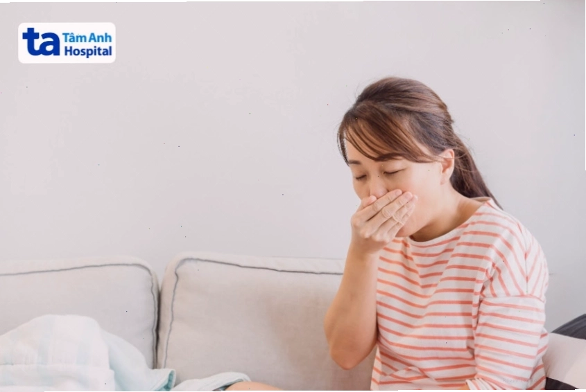 Ốm nghén là một trong những triệu chứng thường gặp khi mang thai tuần 6