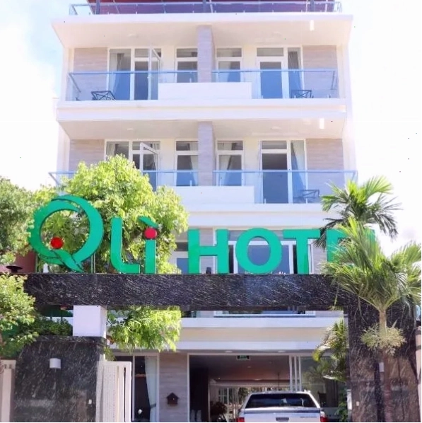 Qli Hotel Muine với phòng nghỉ hiện đại