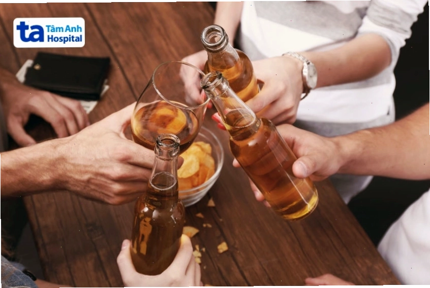 Rượu bia ảnh hưởng tới sức khỏe tinh trùng