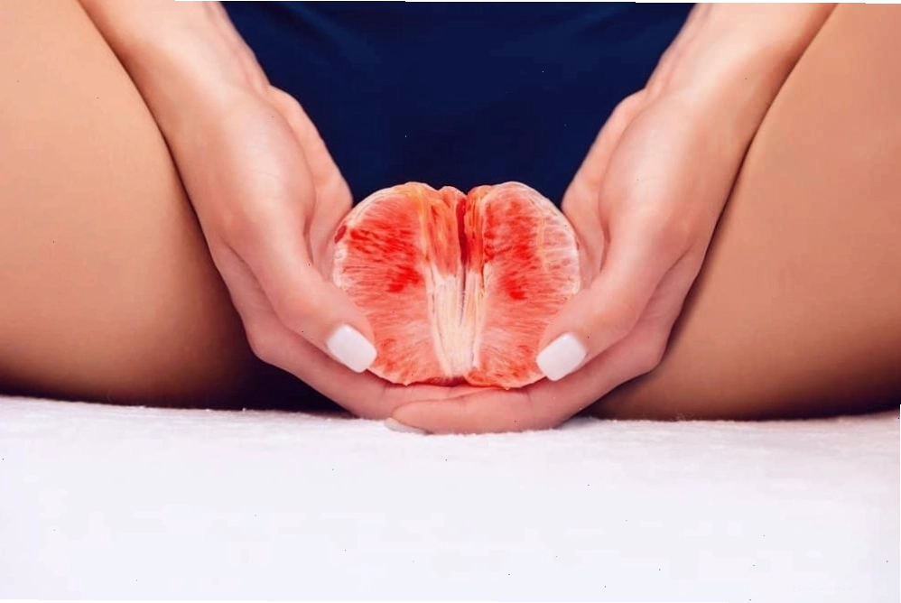 Sự chênh lệch kích thước hai bên môi bé là bình thường