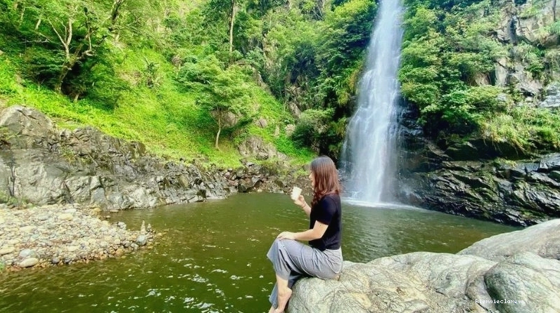 Thác Yavly hùng vĩ, một điểm đến sinh thái tại Tuy Phong