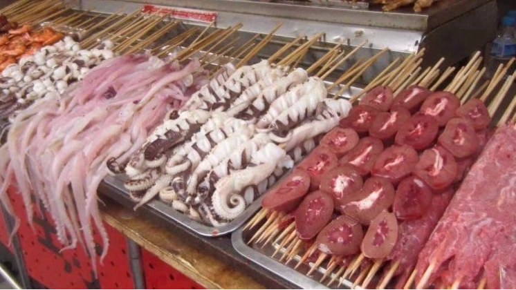 Thực phẩm ô nhiễm là nguyên nhân chính gây ngộ độc