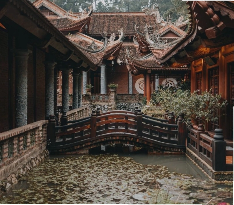 Toàn cảnh Chùa Địa Tạng Phi Lai Tự với không gian xanh mát