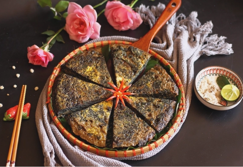 Trứng chiên với lá mơ lông