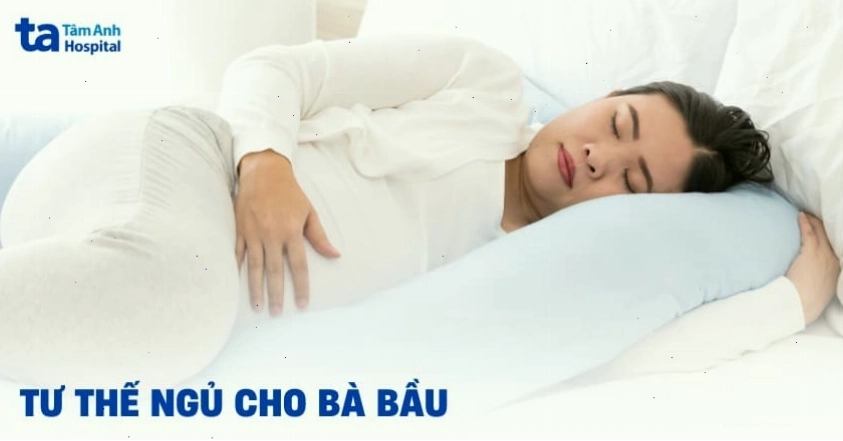 Tư thế ngủ giúp giảm đau bụng kinh