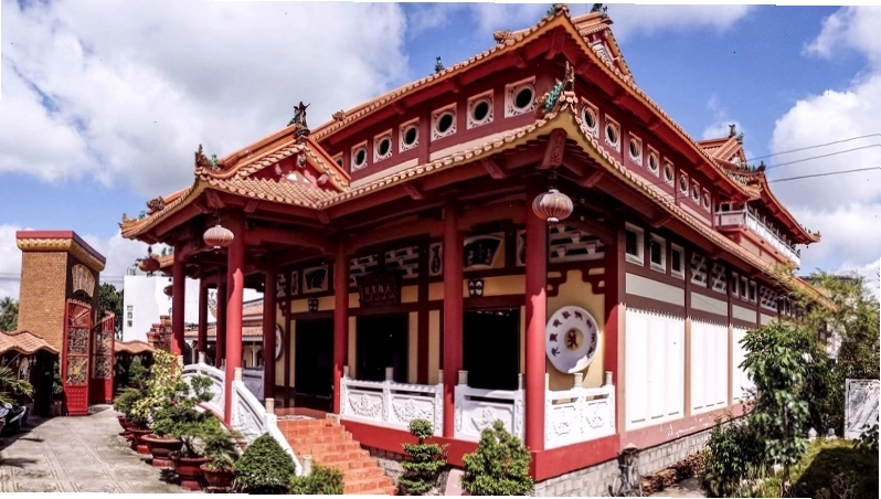 Vẻ đẹp thanh tịnh của Chùa Kim Huê Sa Đéc