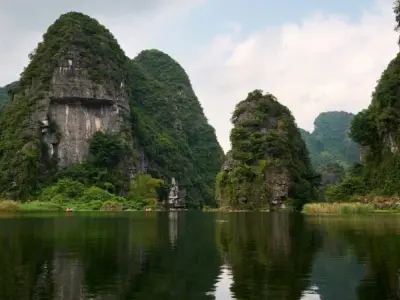 Khám phá địa hình cácxtơ được hình thành như thế nào trong tự nhiên