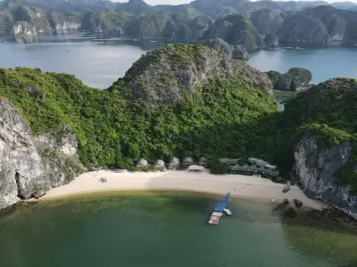 Đảo Vạn Bội - Thiên đường ẩn mình giữa vịnh Lan Hạ