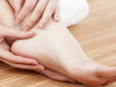 Bí quyết làm trắng da chân cấp tốc tại nhà cho làn da mịn màng