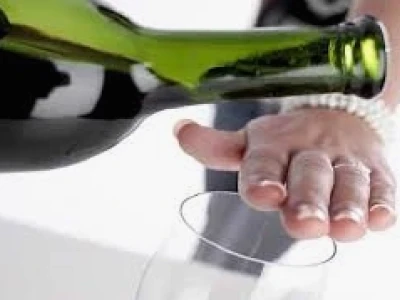 Tác hại khôn lường của rượu bia đối với sức khỏe con người